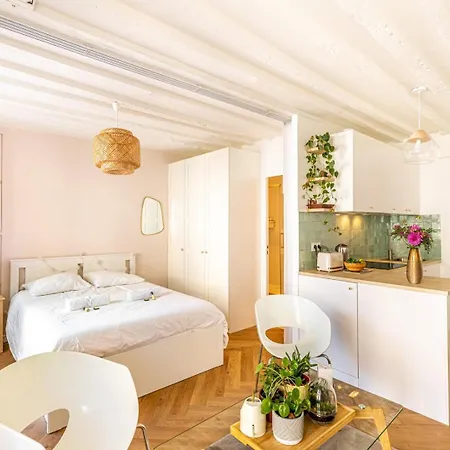 Guestready - Lovely In A Prime Location דירה *